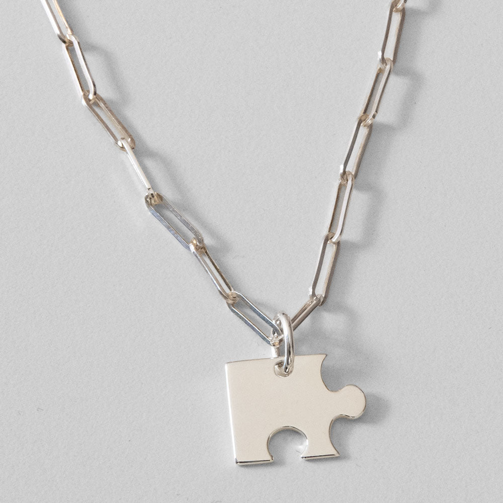 T h e Puzzle Halsband Paperclip